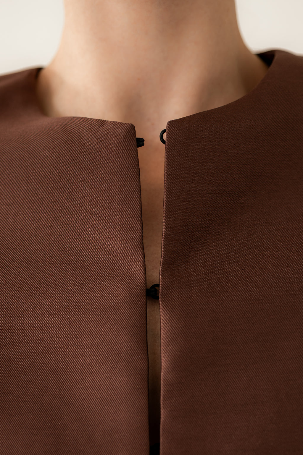 NO. 1 BLOUSE BROWN