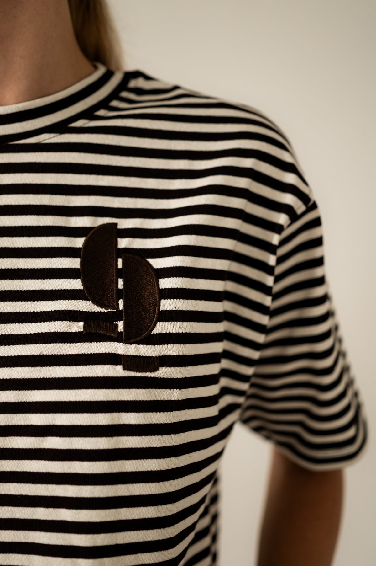 JOTT STRIPE SWEATER